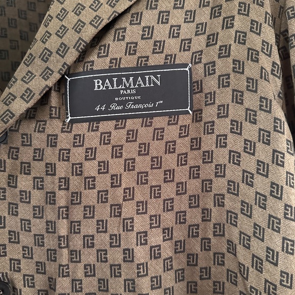 Balmain
Mini Monogram Pajama Shirt 40us 50 - Picture 9 of 14